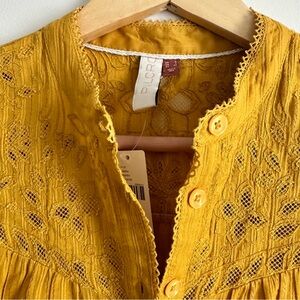 NWT 💎 Anthropologie Pilcro Yellow Lace Blouse - Size 2